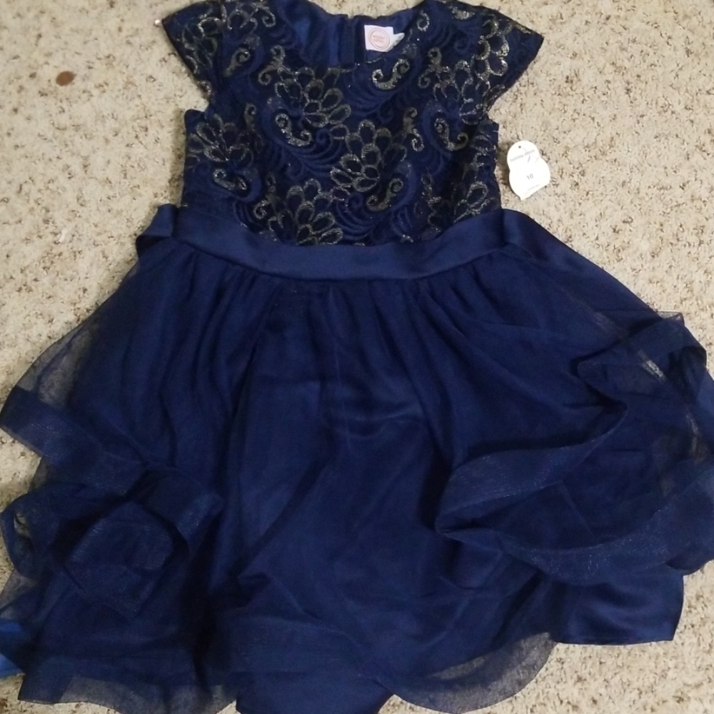 A kids hoilday dress